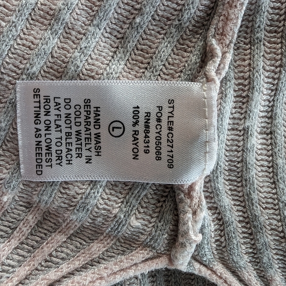 Sleeveless cardigan - Picture 4 of 5